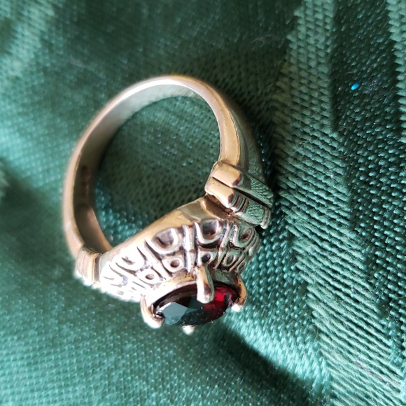Vtg Garnet 925 Sterling Ring - Picture 5 of 6
